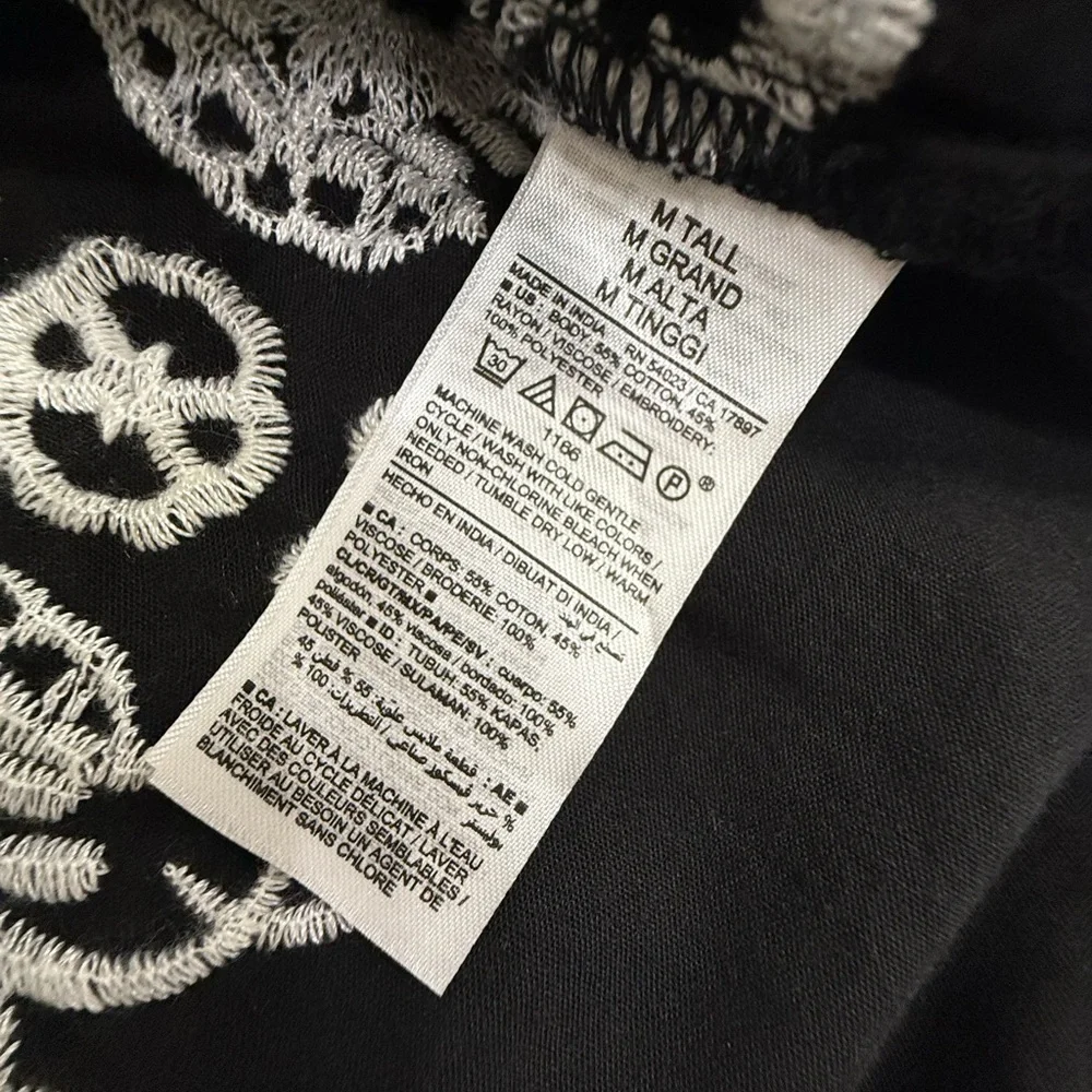 Old Navy Embroidered V Neck Swing Tiered Dress Black Medium Tall - Picture 4 of 10
